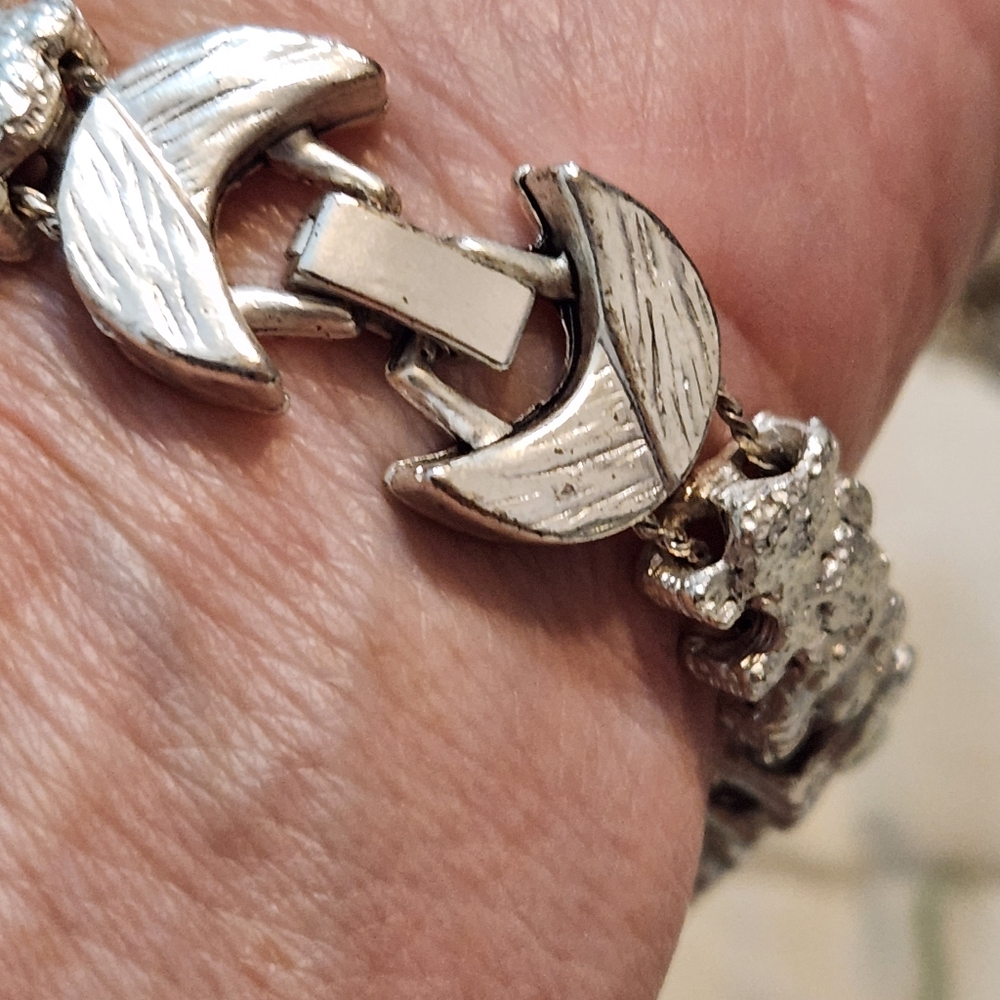 Vintage Noah's Ark theme slide bracelet Silver Colored sheep camel elephant dove - Picture 15 of 16